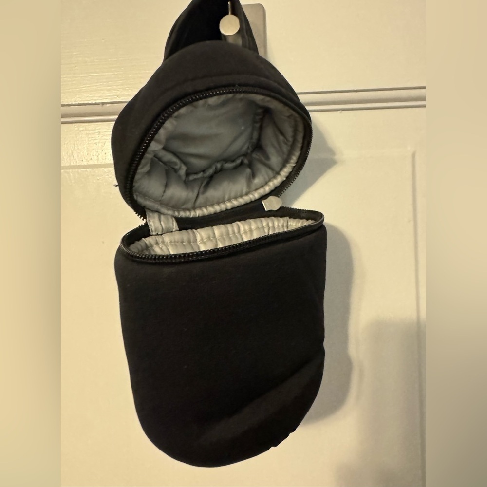 Tommee Tippee Insulated Bottle Bag Cooler, Keep Bottles Cool! Set of TWO. - Picture 7 of 8